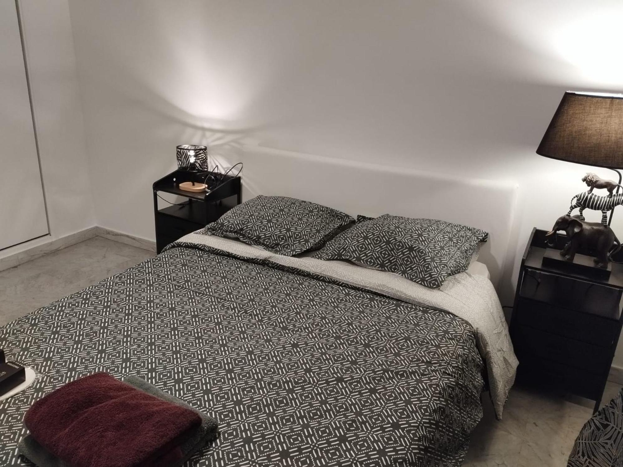 Chez Stf Apartment Sanary-sur-Mer Bagian luar foto